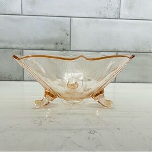 STANDARD GLASS Vtg Beadles Pink Floral Etched Pink Depression 3 Toed Glass Bowl